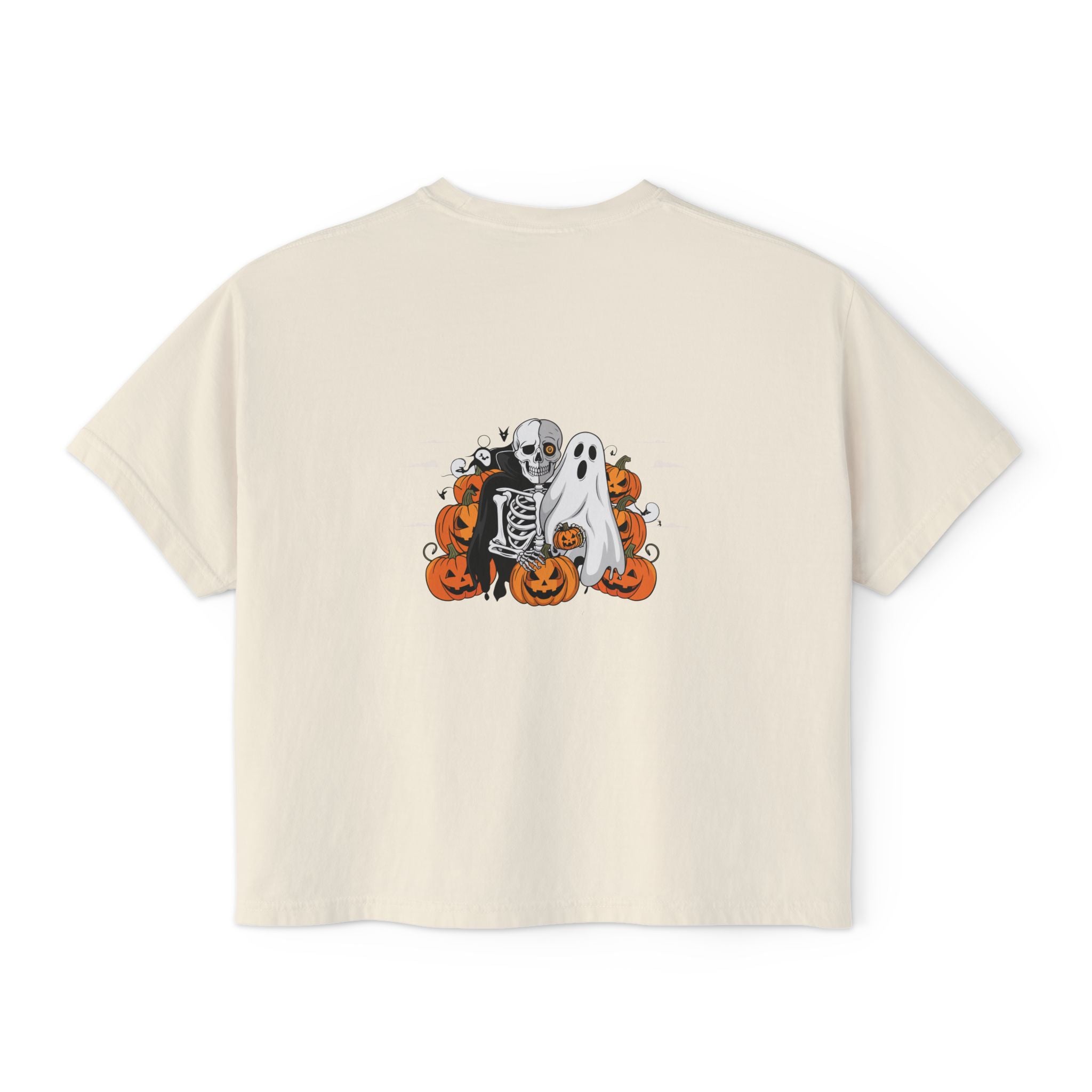 Halloween with Bats | Women's Boxy Tee