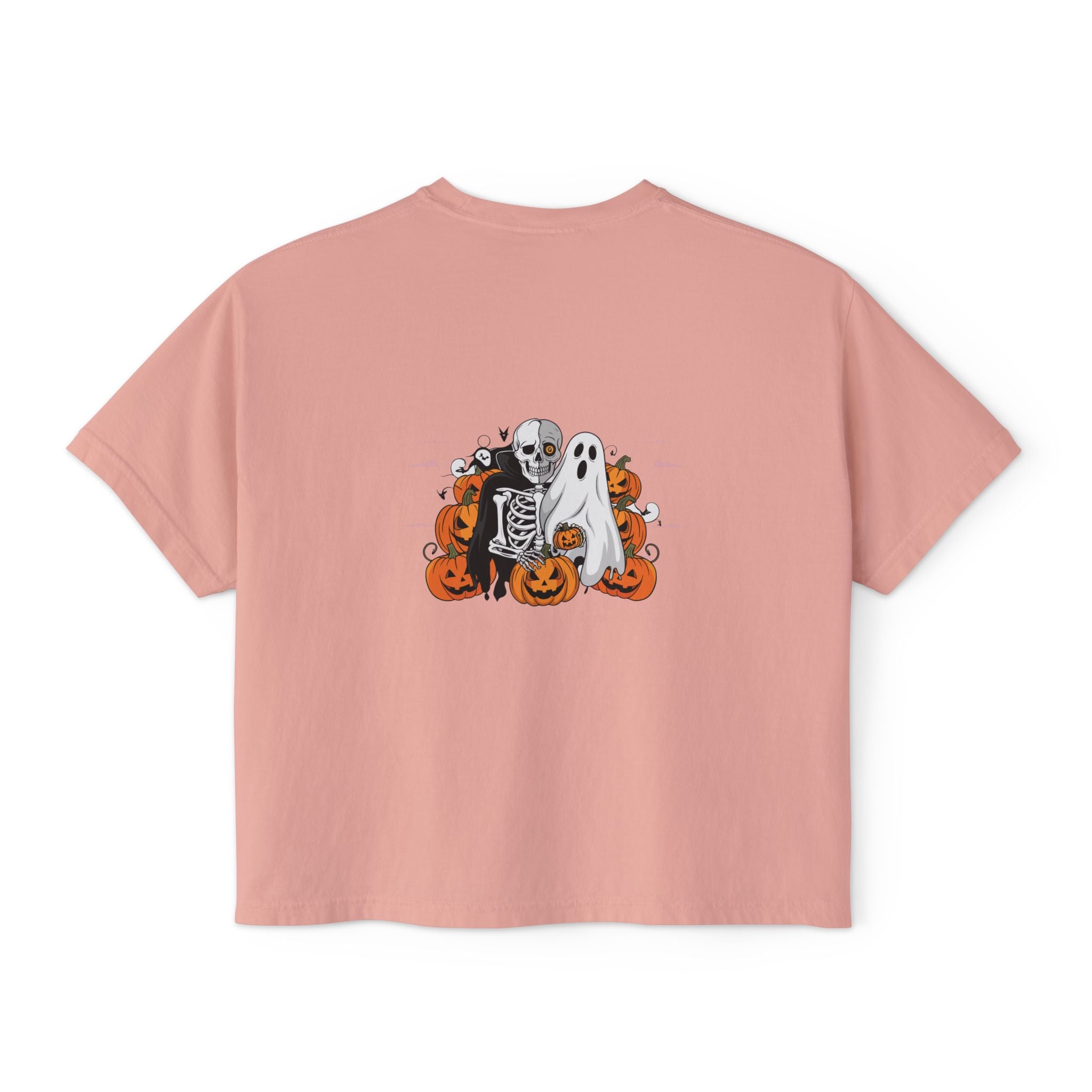 Halloween with Bats | Women's Boxy Tee