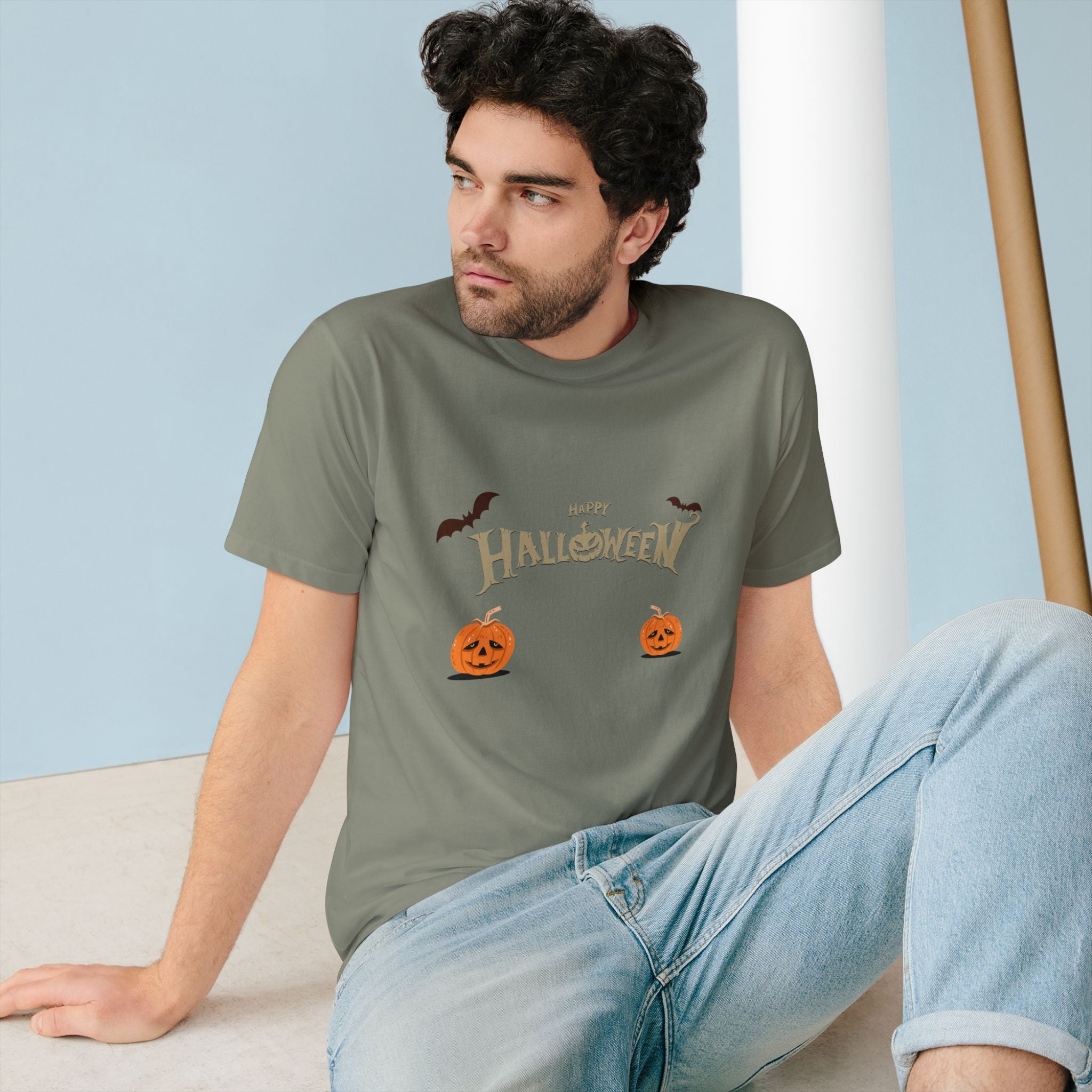 Halloween with Bats | Organic Staple T-shirt