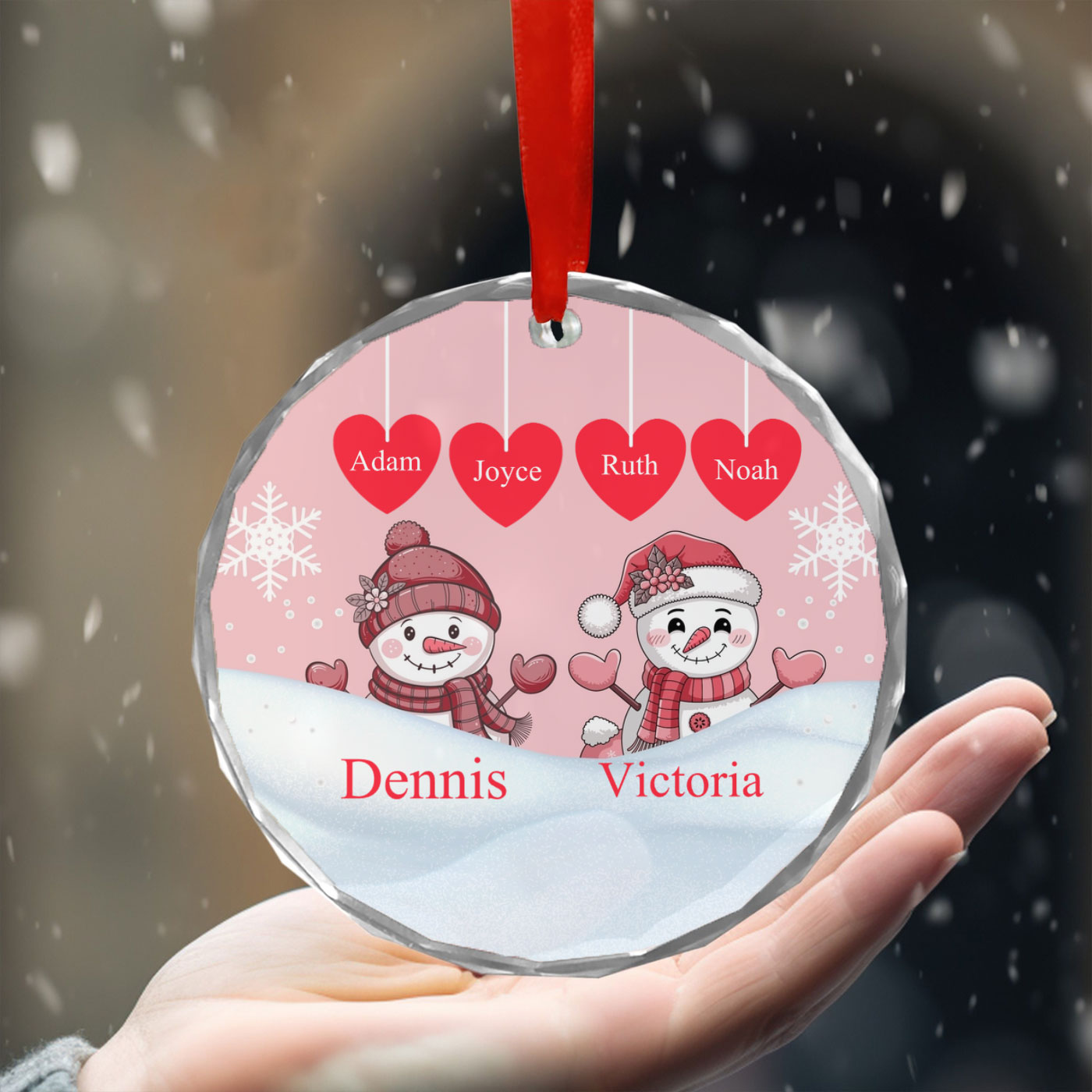 Personalized Christmas Snowman Glass Ornament – Custom Family Names for Festive Elegance